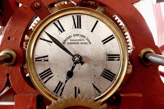 Ukryte skarby PRL-u: Jak analogowe dziedzictwo wpływa na design współczesnych smartwatchów